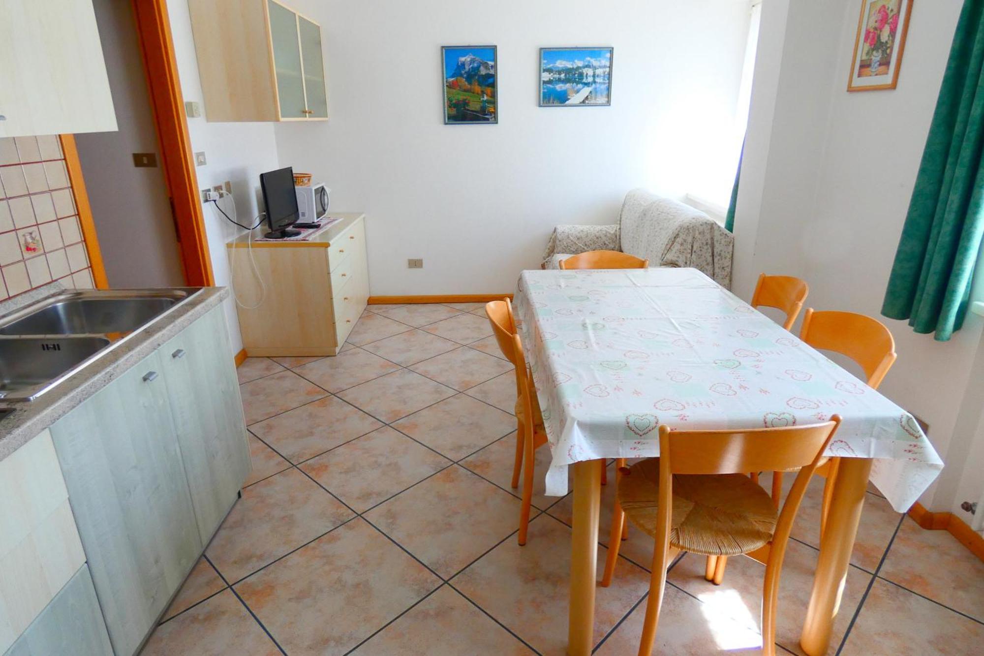 Appartamento Casa Al Mesdì Pozza di Fassa Esterno foto