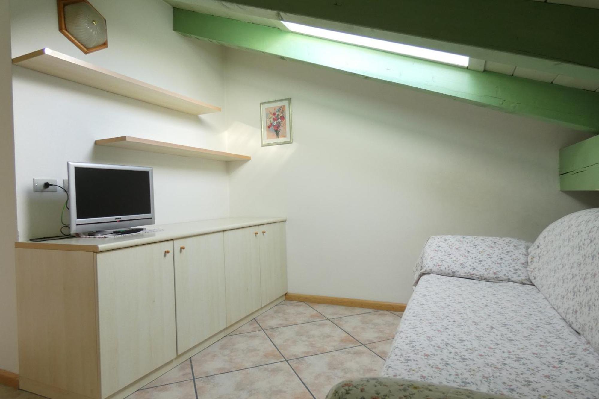 Appartamento Casa Al Mesdì Pozza di Fassa Esterno foto