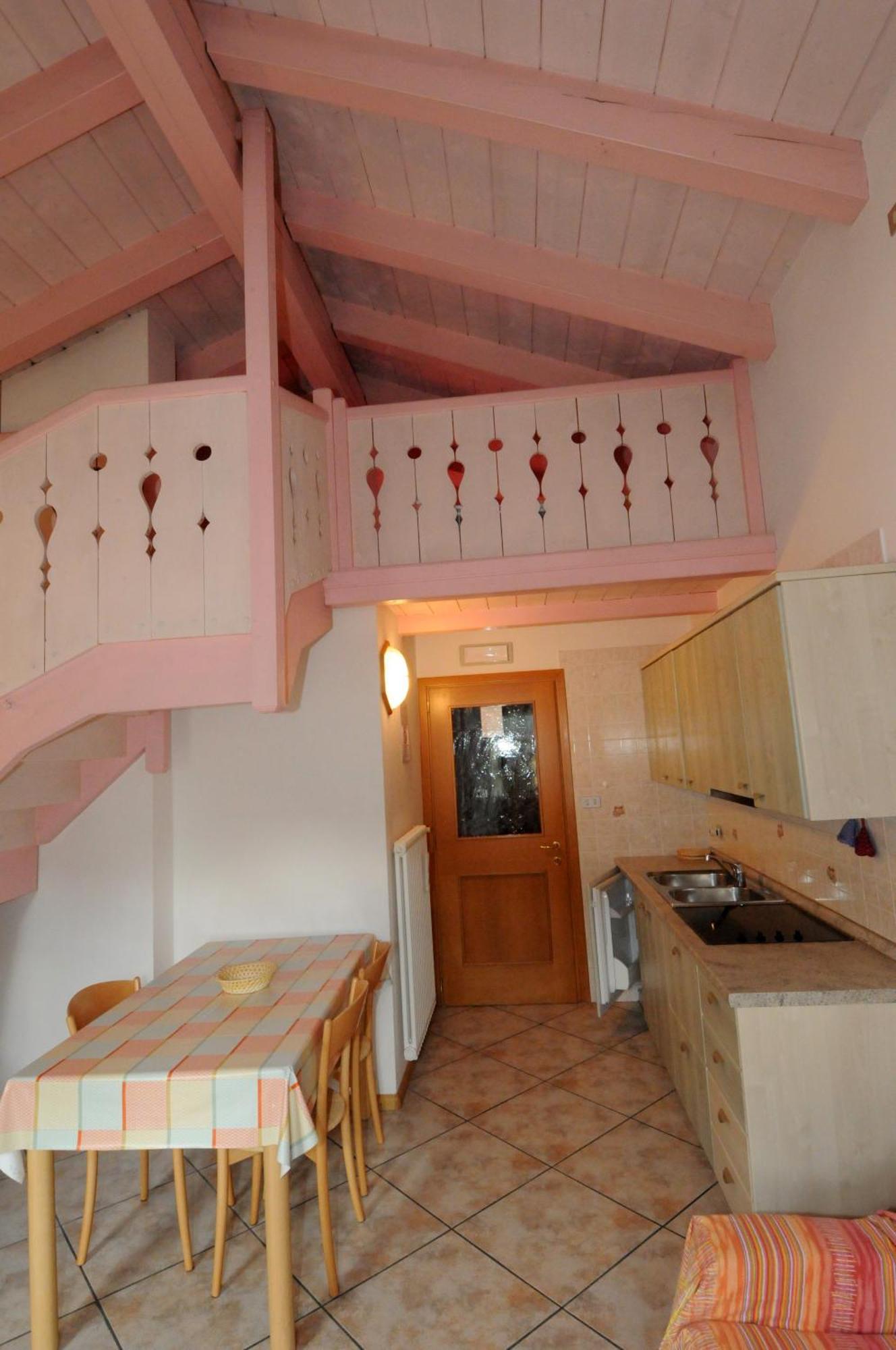 Appartamento Casa Al Mesdì Pozza di Fassa Esterno foto